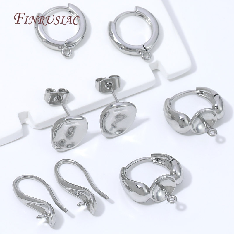 18K金メッキの水滴型ハギーイヤリング留め金具、パールポスト - Pearl Earring Stud のレビューと価格